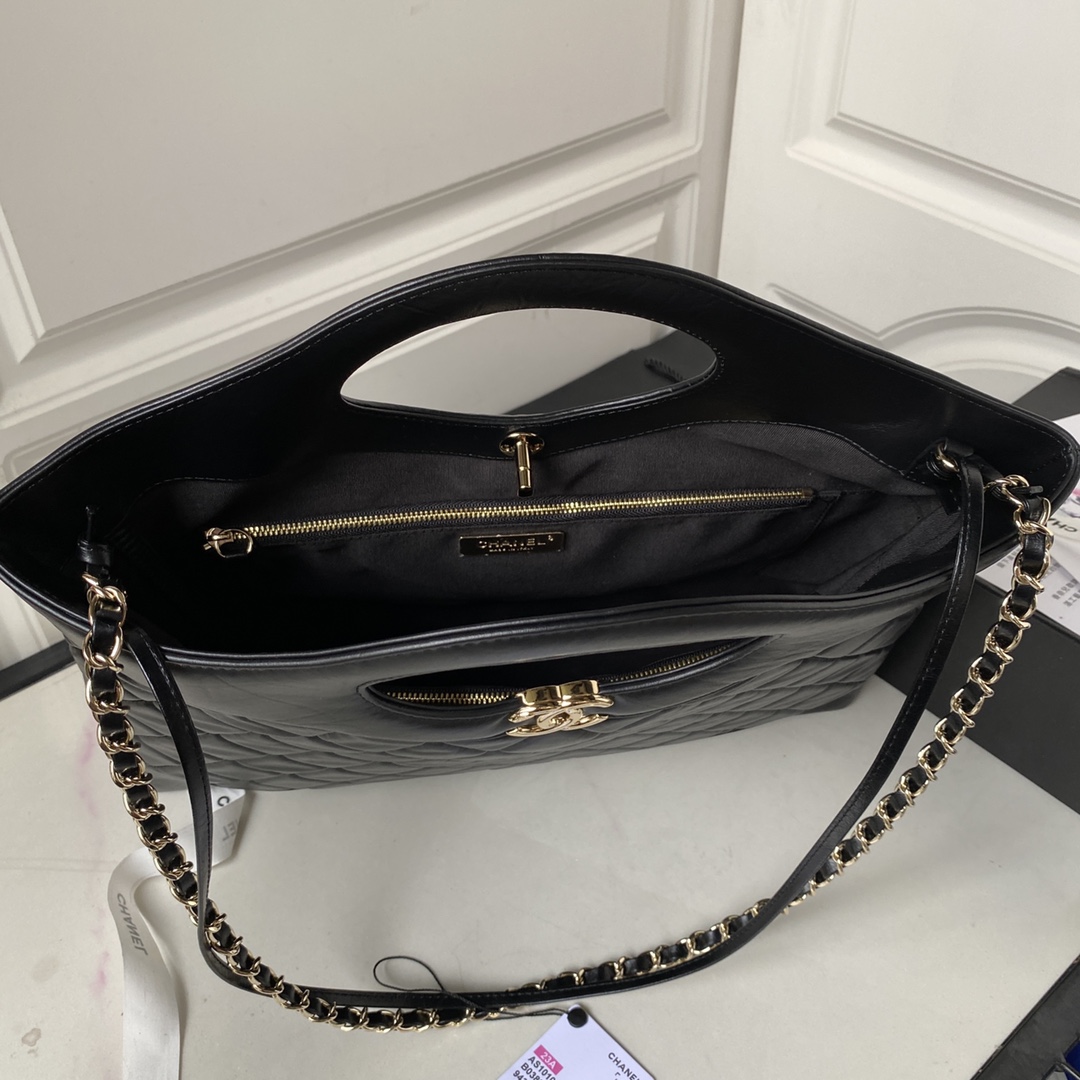 Calfskin Large 31 Chain Shoulder Bag Handbag AS1010 Black